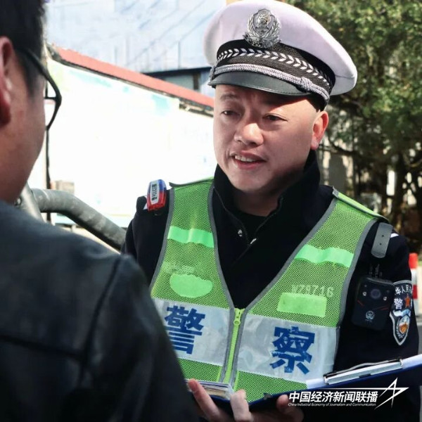 20240305 屏南县公安局交警林陈洋3.jpeg?x-oss-process=style/water