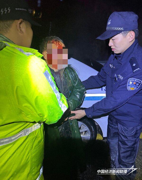 20240318 八旬老人在山中走失2.jpeg?x-oss-process=style/water