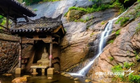 避暑消夏3.jpg?x-oss-process=style/water