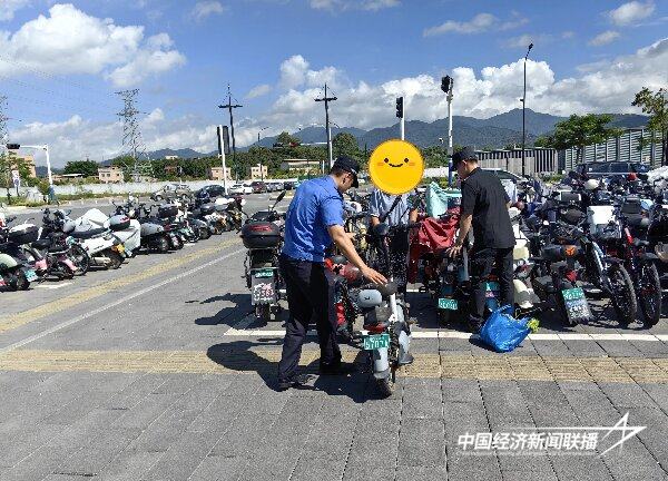 20240827厦门城管10 (1).jpg?x-oss-process=style/water