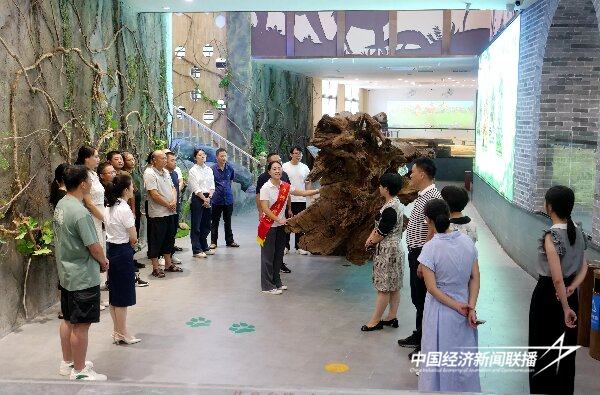 20240902  长汀：福建省“新时代巾帼讲习所”揭牌开讲 汇聚“她”力量讲好长汀生态故事和“长汀经验”4 .jpg?x-oss-process=style/water