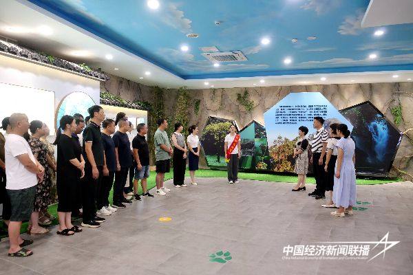 20240902  长汀：福建省“新时代巾帼讲习所”揭牌开讲 汇聚“她”力量讲好长汀生态故事和“长汀经验”5 .jpg?x-oss-process=style/water