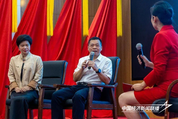 20240906 福州市鼓楼区慈善总会举办“中华慈善日”书画义卖活动3.jpg?x-oss-process=style/water