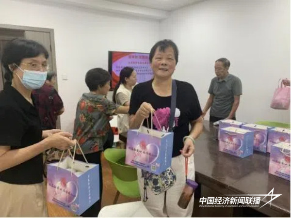 20240913 鼓楼区十街镇社区联动开展“迎中秋▪庆国庆”2.jpg?x-oss-process=style/water