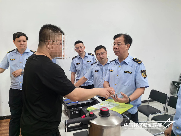 20240913  厦门湖里市场监管“标本兼治”守护旅游市场秩序1.jpg?x-oss-process=style/water