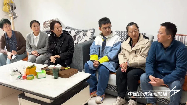 20240914  厦门市集美区考察组来彭考察3.jpg?x-oss-process=style/water