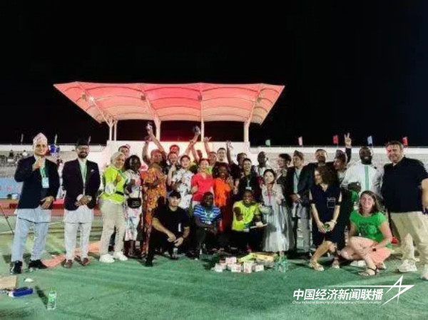 20240920  漳州科技职业学院师生齐聚共度中秋1.jpg?x-oss-process=style/water