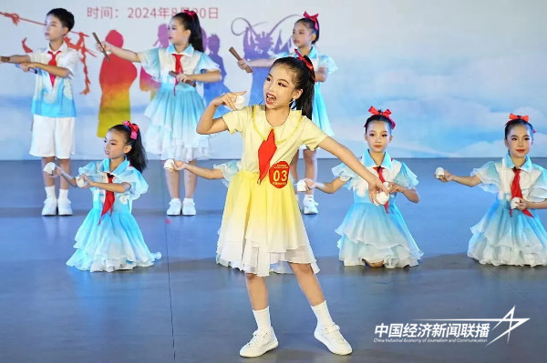 8龙海区在漳州市第四届中小学生艺术节中大放异彩荣获多项殊荣_proc.jpg?x-oss-process=style/water