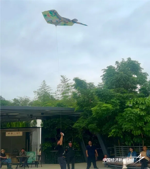 20241014 鼓楼区慈善总会携手怡山社区贺重阳4.jpg?x-oss-process=style/water