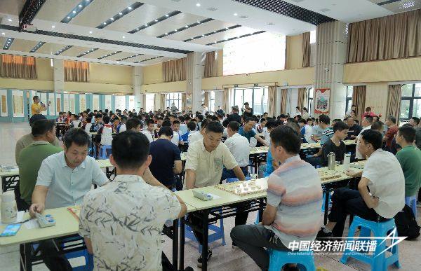 20241021  龙海举办第三届“龙海农商杯”校园象棋比赛暨围棋个人赛3.jpg?x-oss-process=style/water