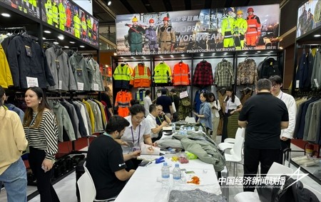 石墨烯加热5.jpg?x-oss-process=style/water