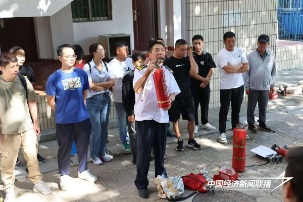 20241104  厦门市海洋与渔业综合执法支队推动渔民培训升级1.jpg?x-oss-process=style/water