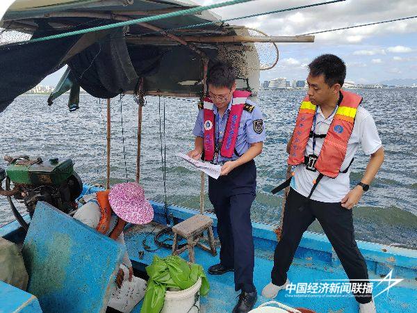 20241107  厦门市海洋与渔业综合执法支队：多措并举守护禁渔区4.jpg?x-oss-process=style/water