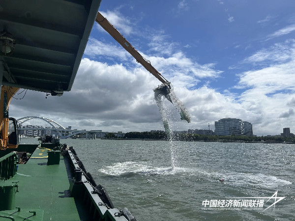 20241107  厦门市海洋与渔业综合执法支队：多措并举守护禁渔区3.jpg?x-oss-process=style/water