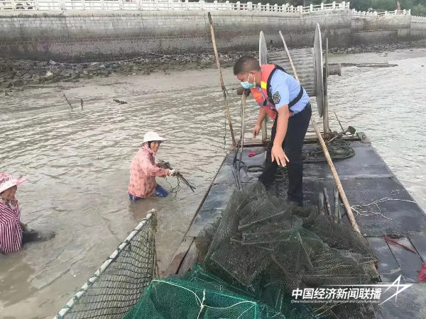 20241111  厦门市海洋与渔业综合执法支队：深学细悟重要讲话精神1.jpg?x-oss-process=style/water