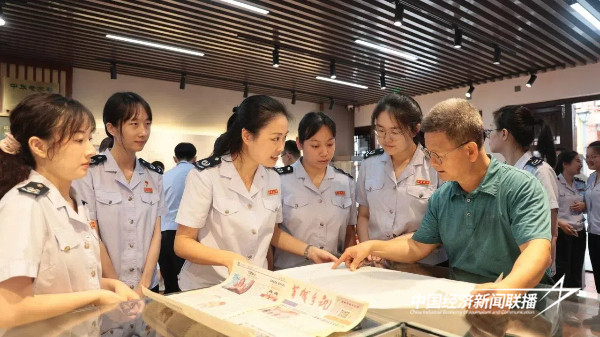 20241118 漳州市税务系统团工委走进八宝印泥开展非遗文化研学活动3.jpg?x-oss-process=style/water